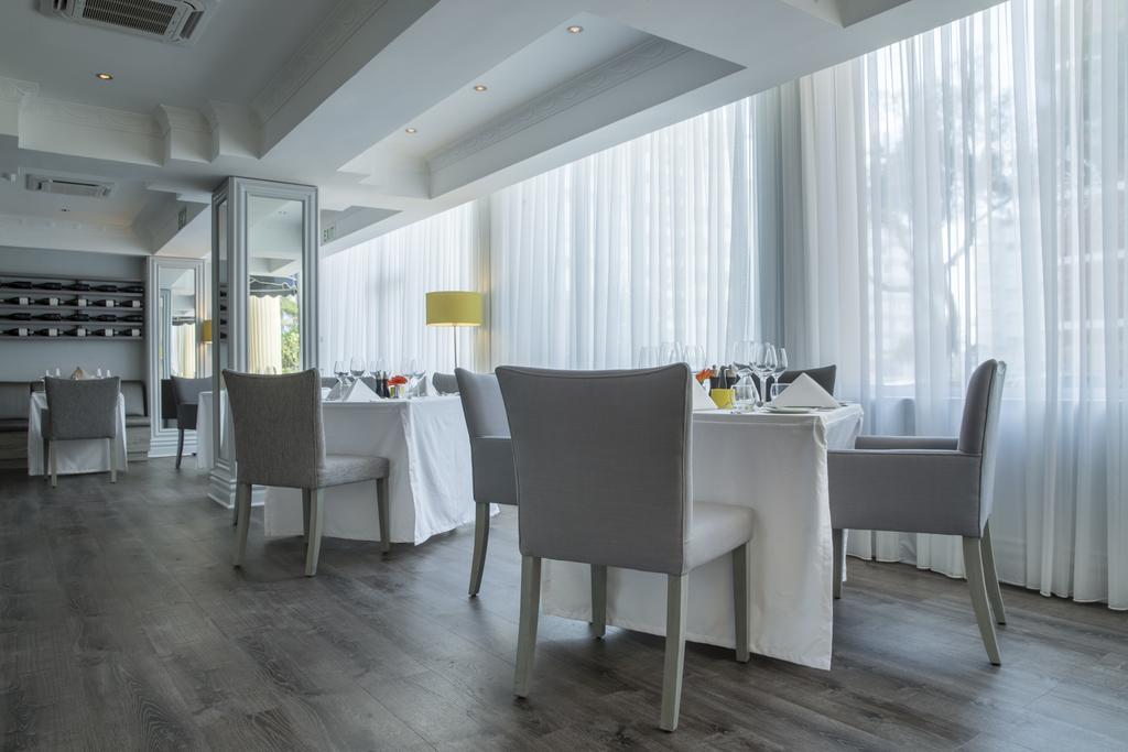 Hotel Le Vendome Kapské Město Exteriér fotografie Restaurant