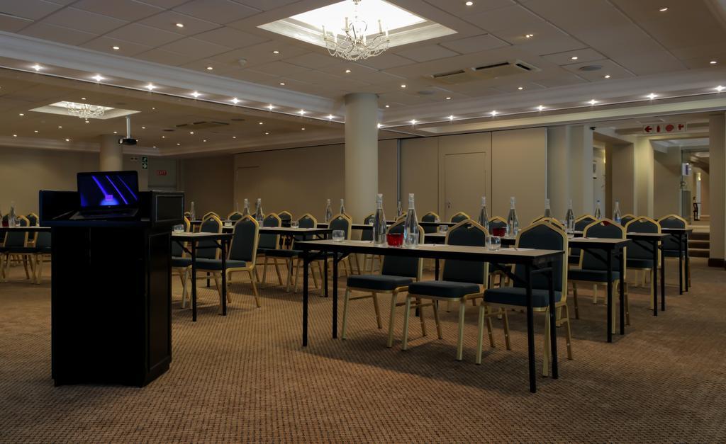 Hotel Le Vendome Kapské Město Exteriér fotografie The conference room