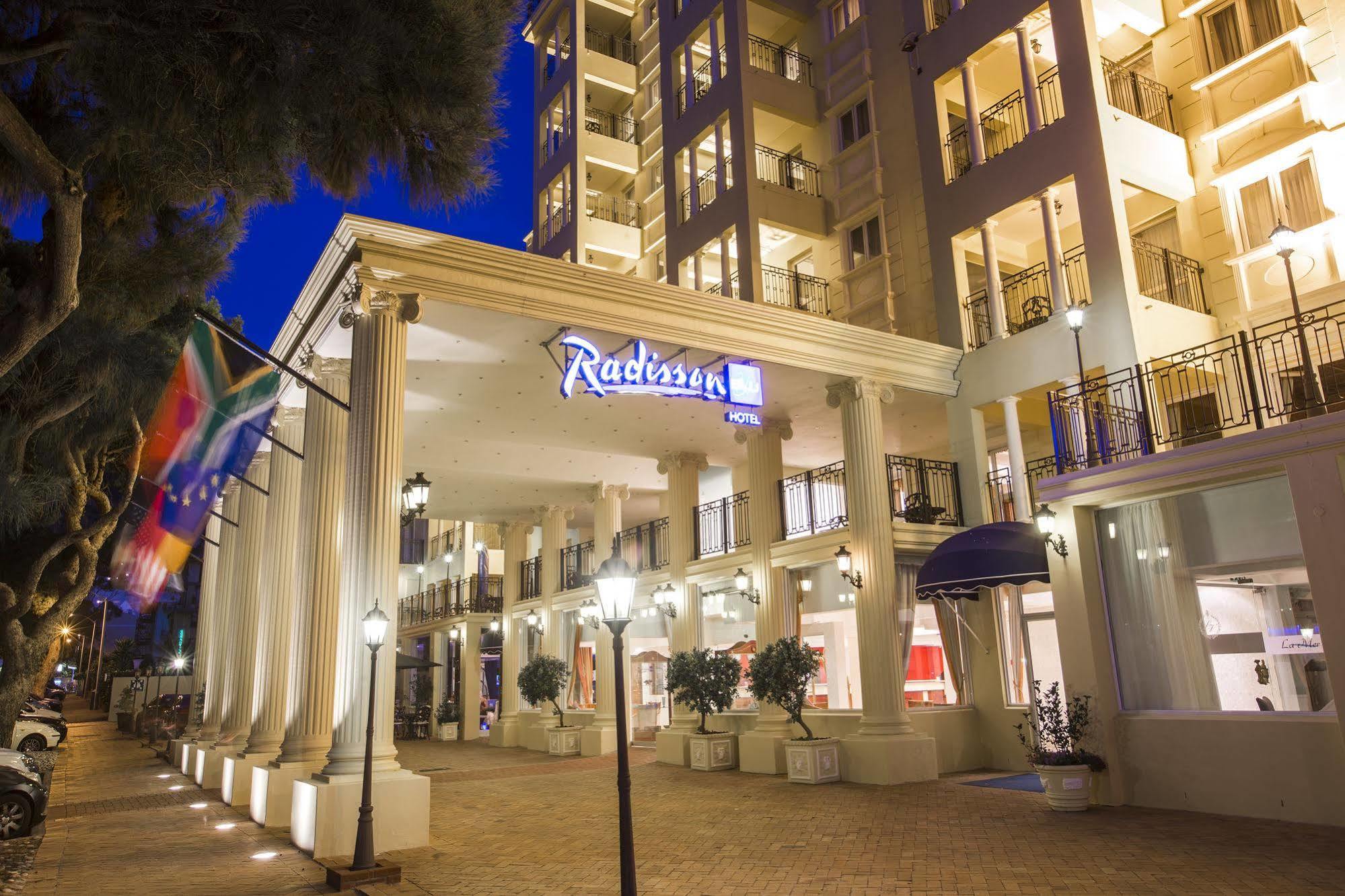 Hotel Le Vendome Kapské Město Exteriér fotografie Radisson Blu Hotel, Athens