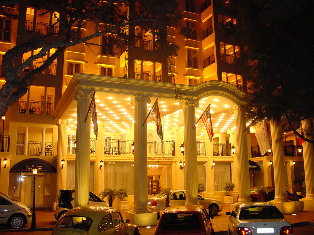 Hotel Le Vendome Kapské Město Exteriér fotografie The E&O 8 at night